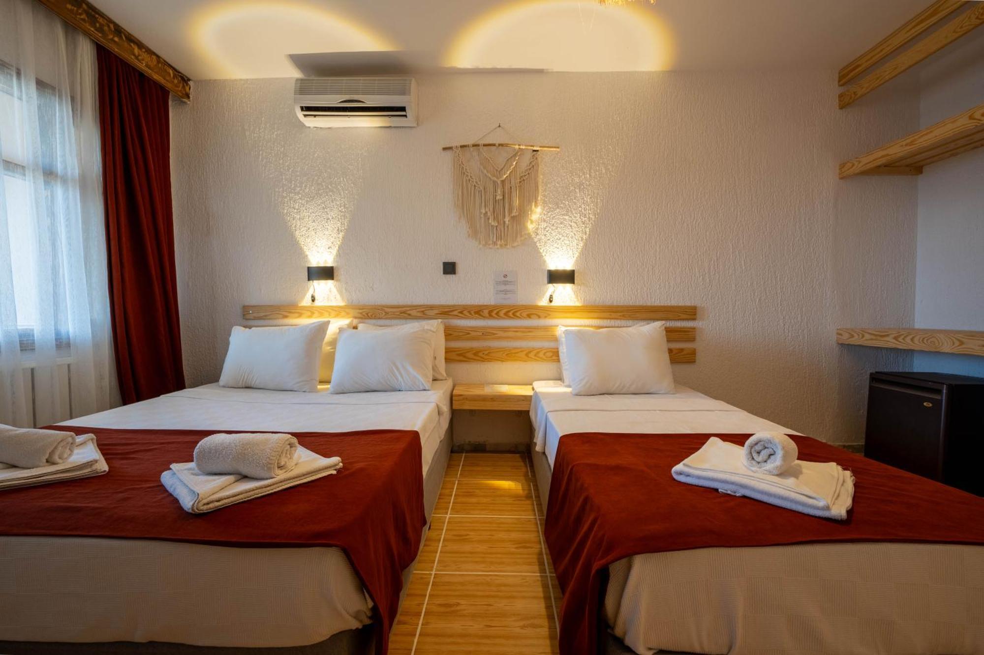 Club Aquarium Hotel & Spa Guvercinlik  Exterior photo